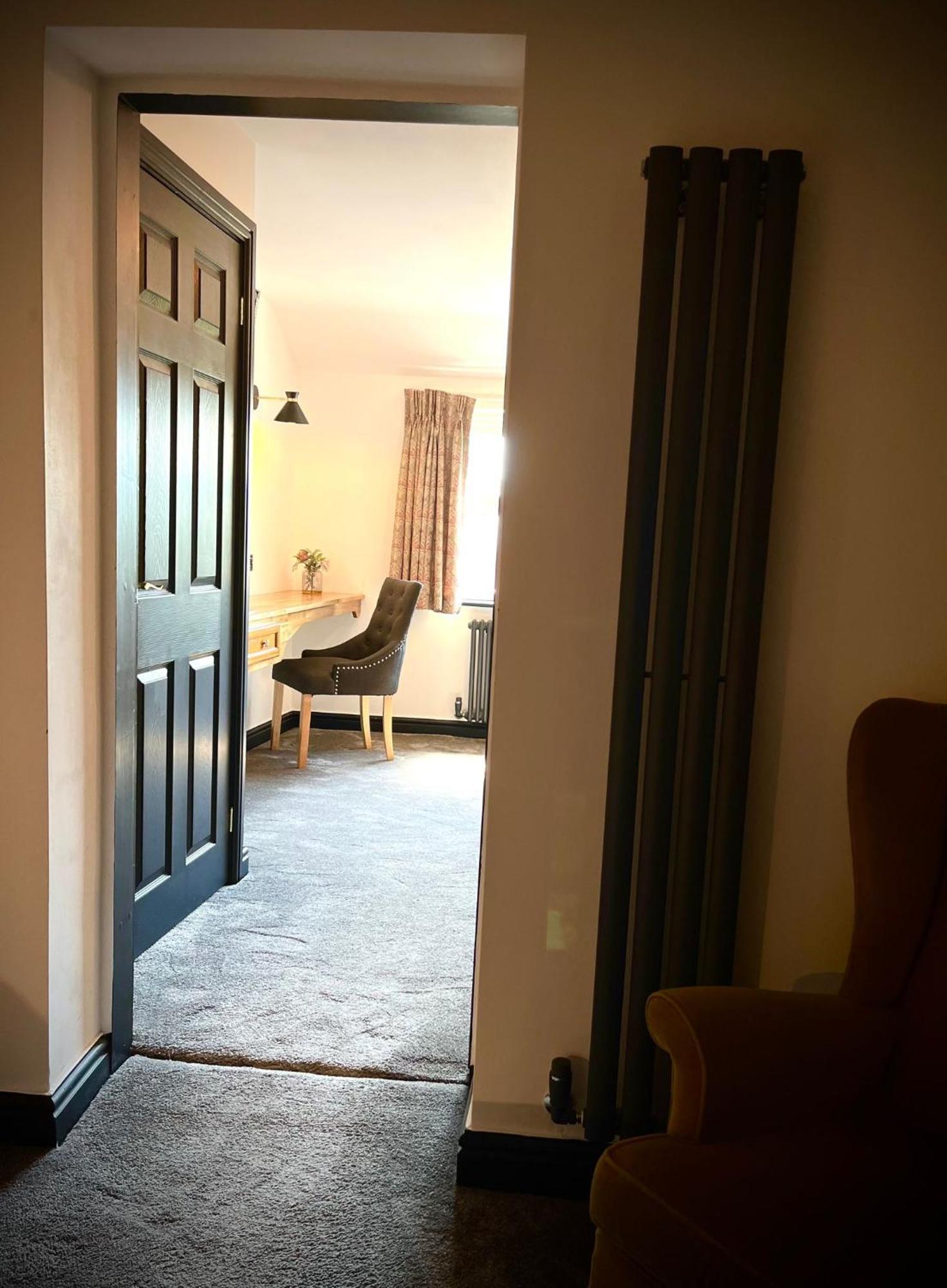 The Blue Boar Hotel Alcester Exterior photo